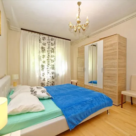 Andrea Guest house