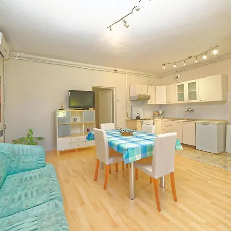 Andrea Guest house